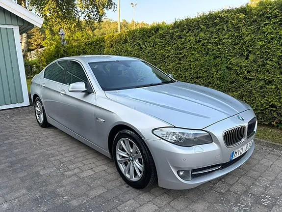 BMW 530D 2013 photo 2
