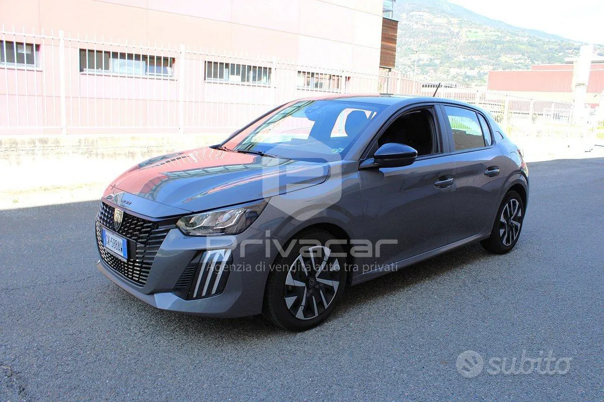 Peugeot 208