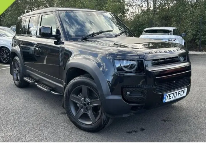 Land Rover Defender 110