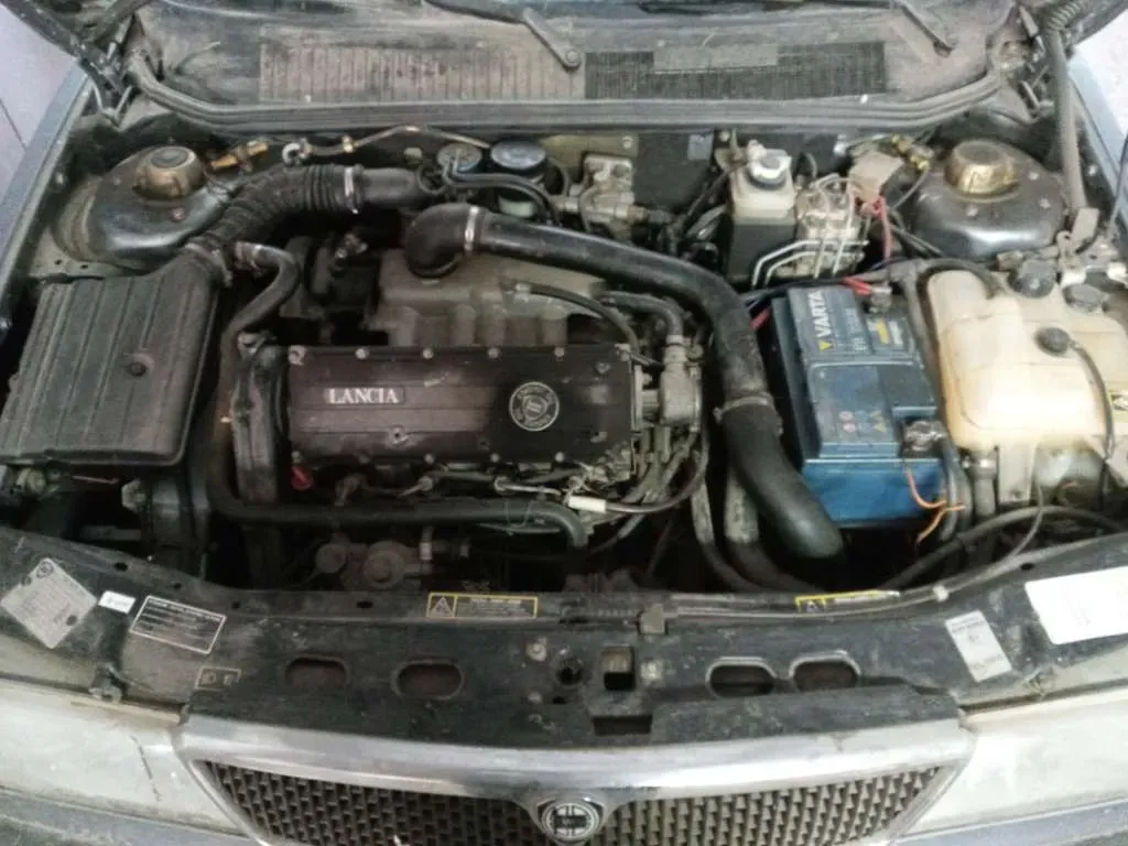 Lancia Dedra 1994 photo 2