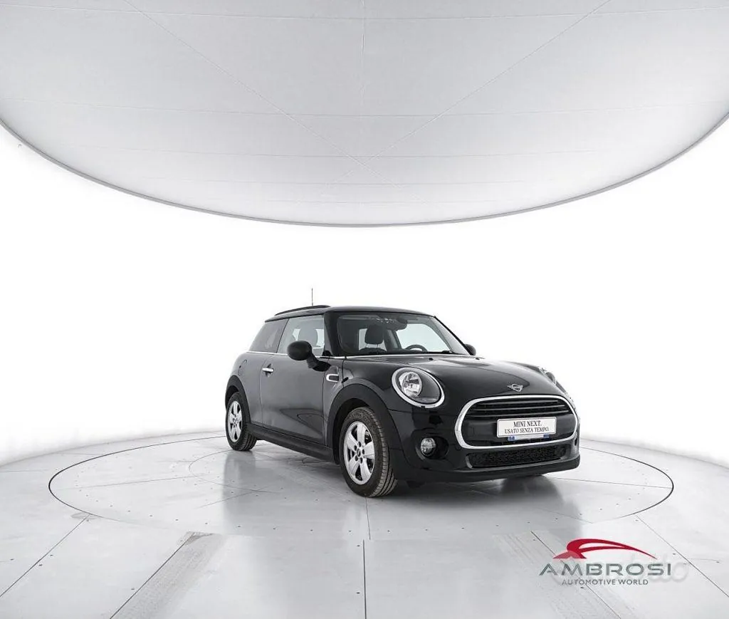 Mini Cooper 2018 photo 2