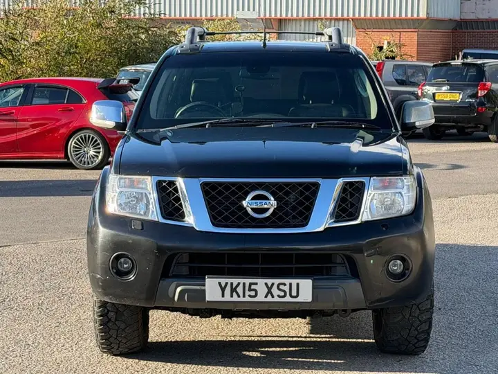Nissan Navara 2015 photo 4