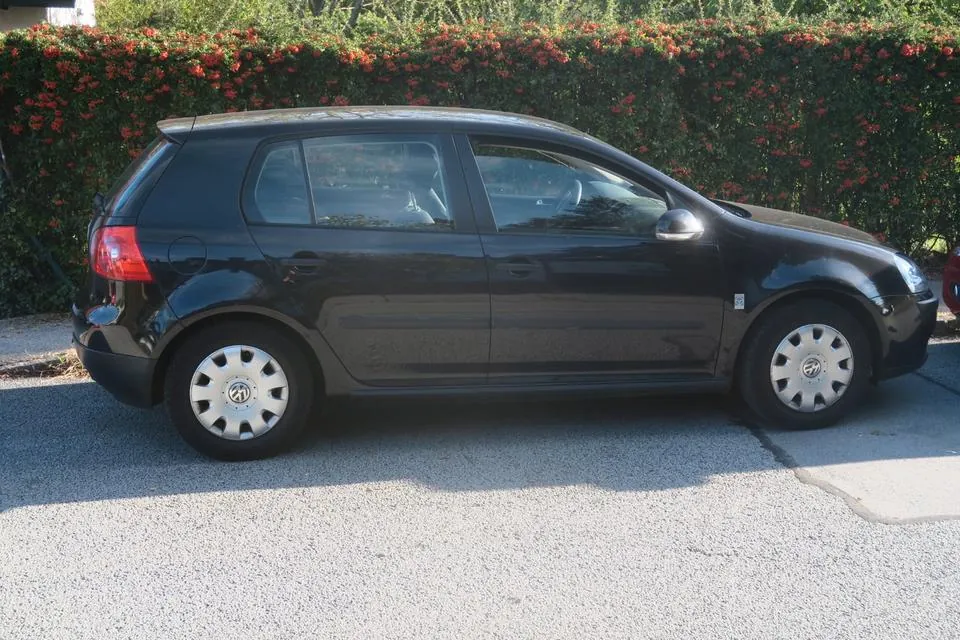 Volkswagen Golf V