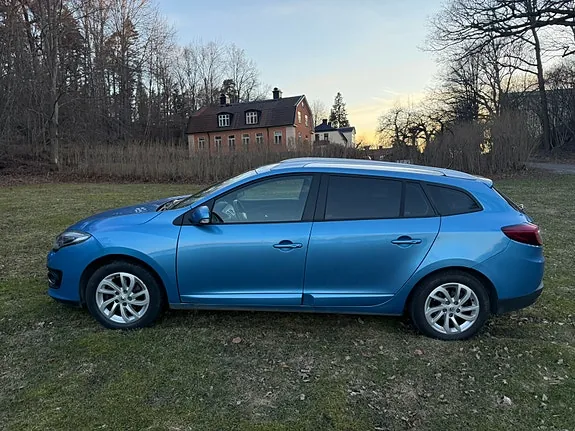 Renault Megane Iii 2014 photo 2