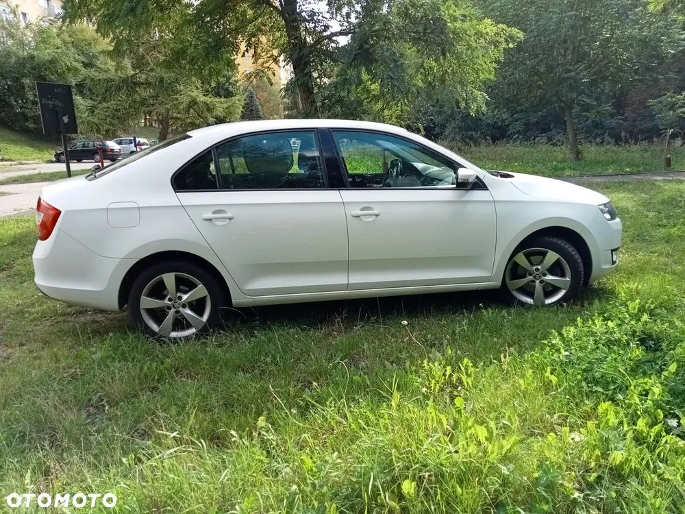 Skoda Rapid 2017 photo 2