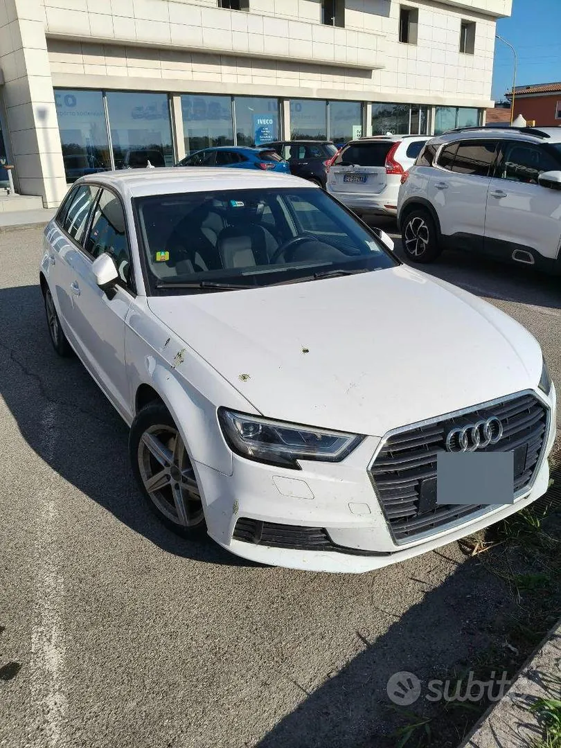 Audi A3 2017 photo 2