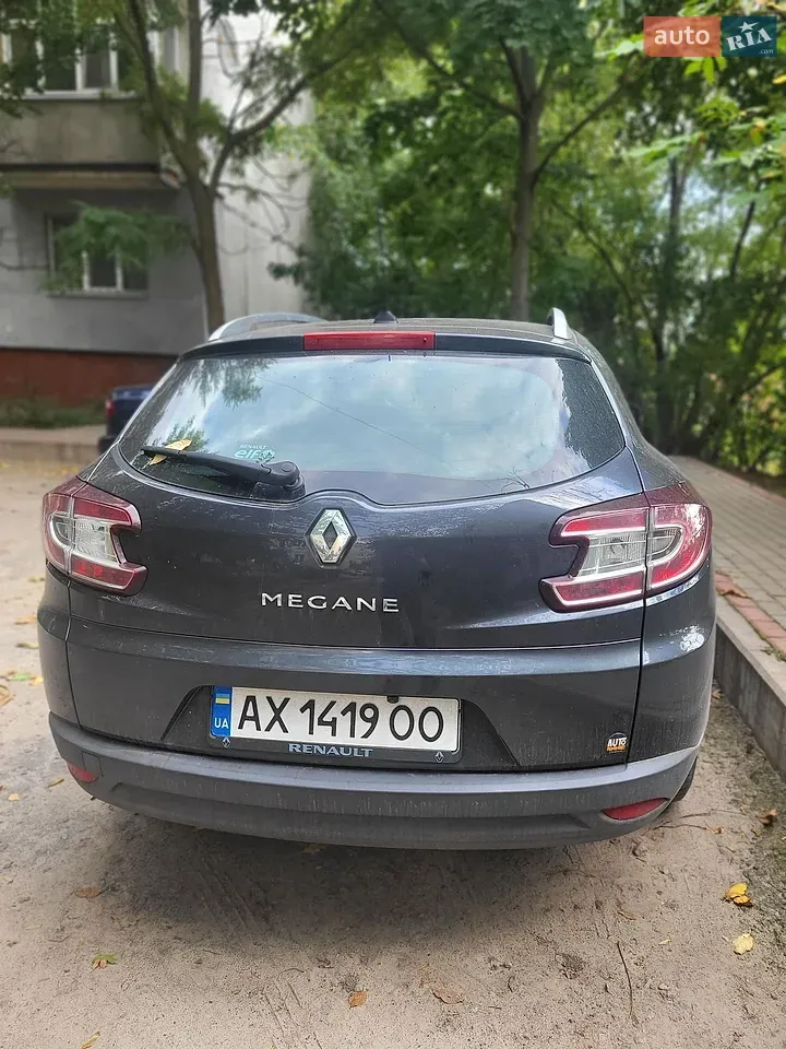 Renault Megane 2011 photo 3