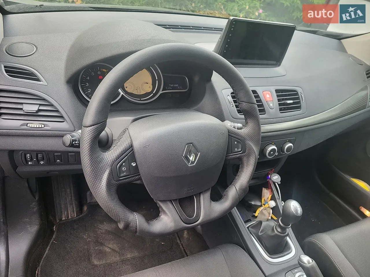 Renault Megane 2011 photo 4
