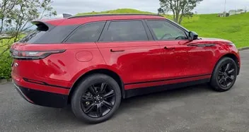 Land Rover Range Rover Velar 2022 photo 4
