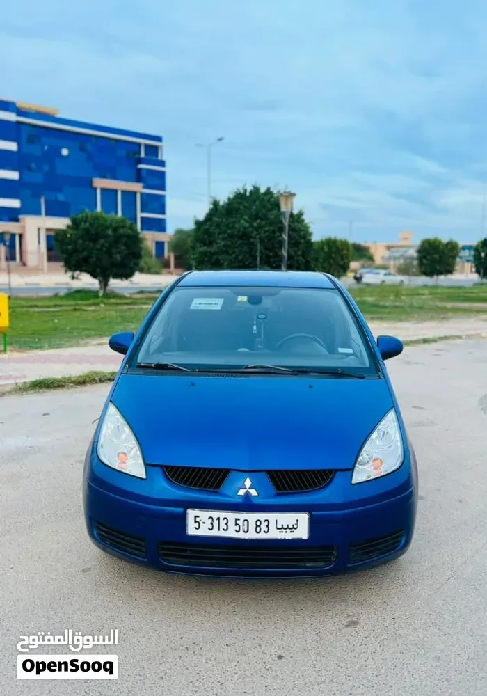 Mitsubishi Colt 2008 photo 2