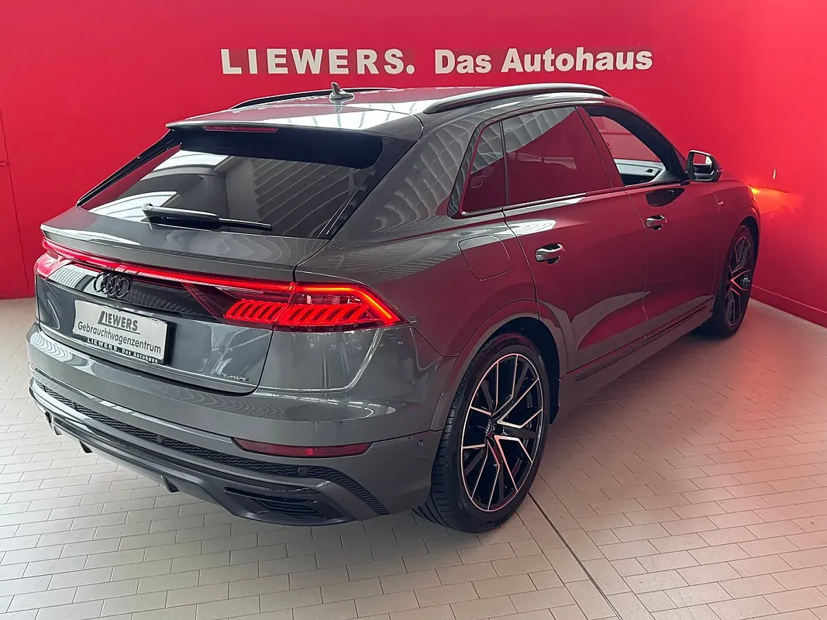 Audi Q8 2022 photo 3