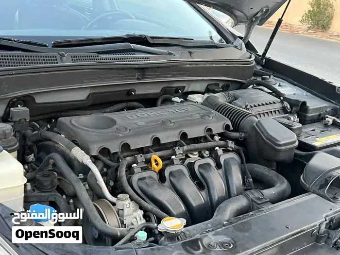 Hyundai Sonata 2011 photo 4