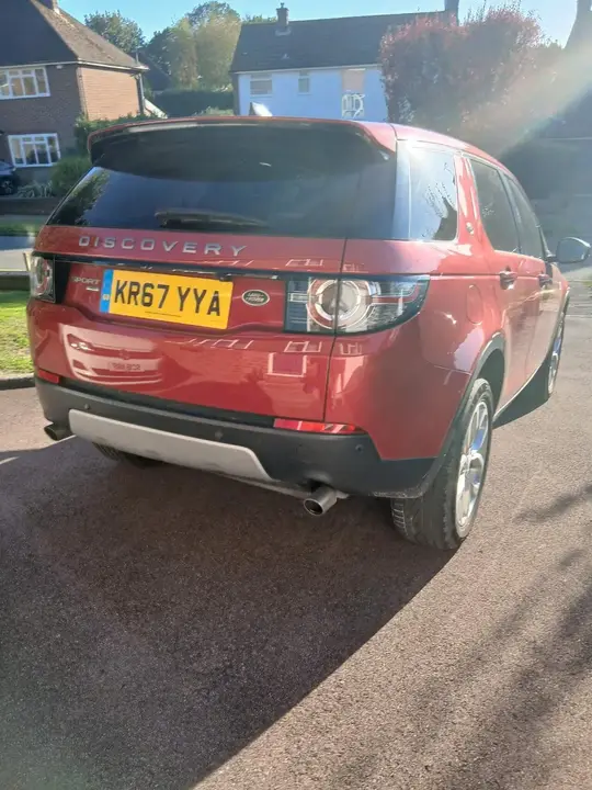 Land Rover Discovery Sport 2017 photo 2