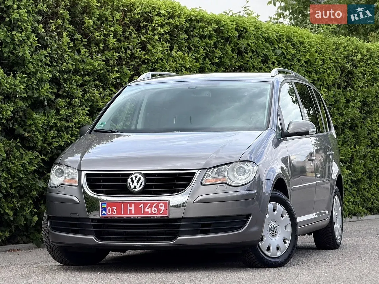 Volkswagen Touran 2009 photo 5