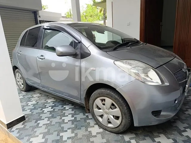 Toyota Vitz 2007 photo 2