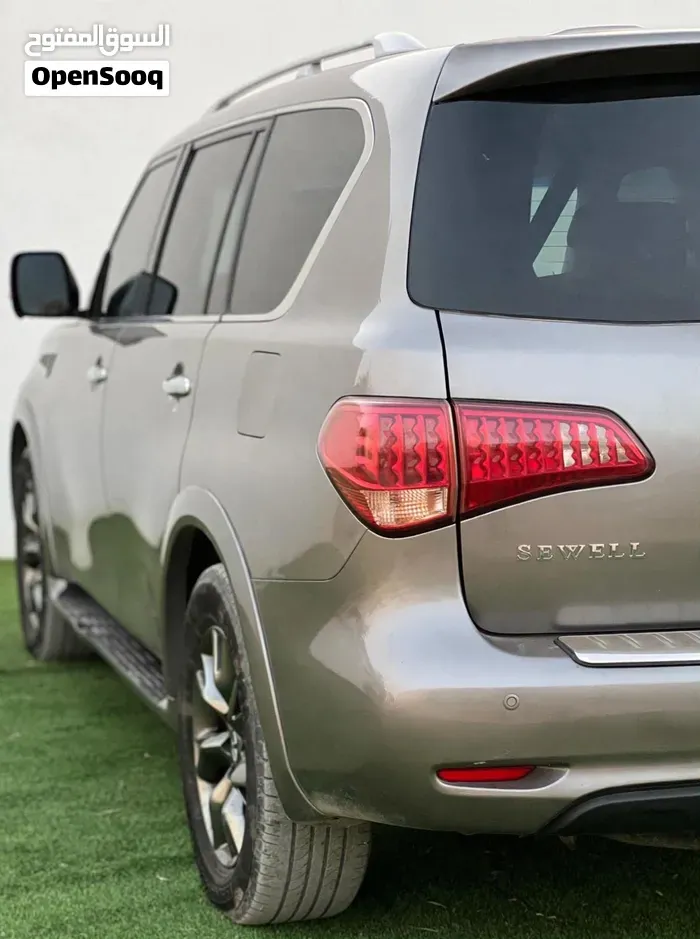 Infiniti Qx56 2011 photo 4