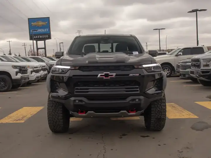 Chevrolet Colorado 2026 photo 3