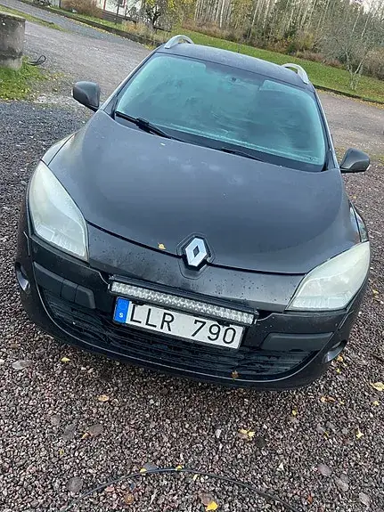 Renault Megane Iii 2010 photo 2