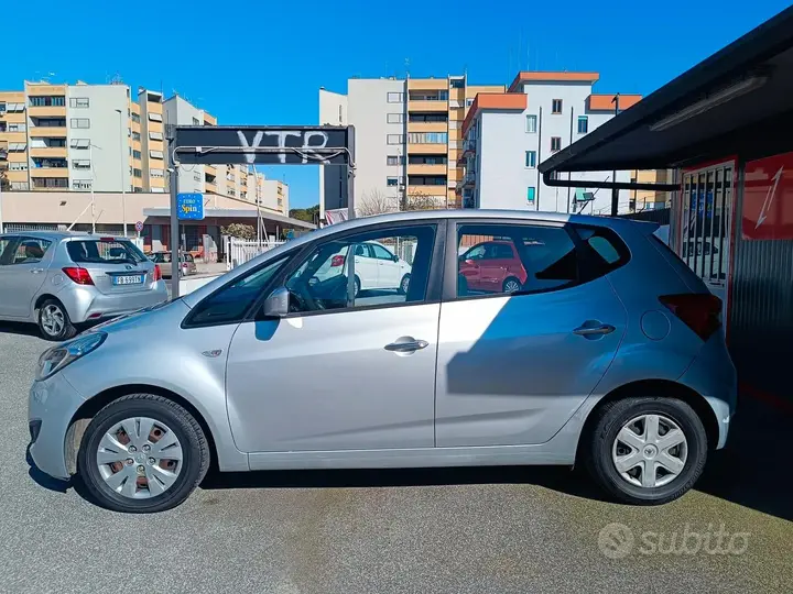 Hyundai Ix20 2012 photo 5