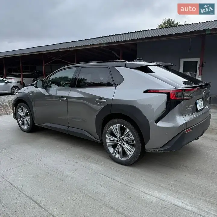 Subaru Solterra 2022 photo 5