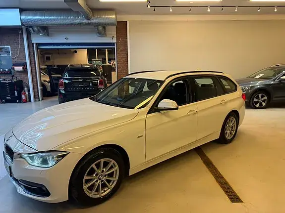 BMW 316D 2016 photo 2