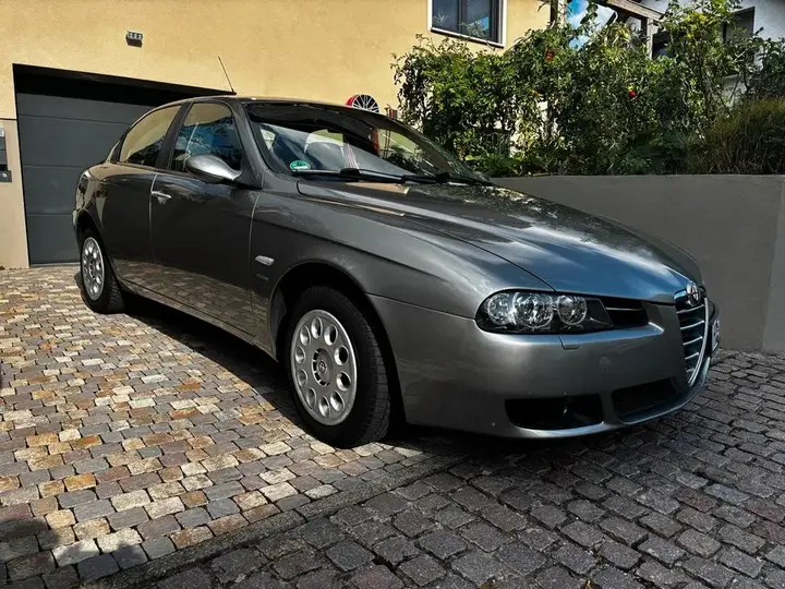 Alfa Romeo 156