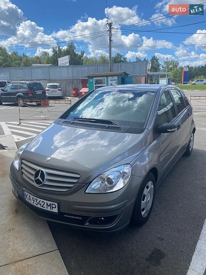 Mercedes-Benz B-Class 2006 photo 2