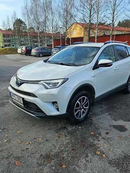 Toyota Rav4 2016 photo 2