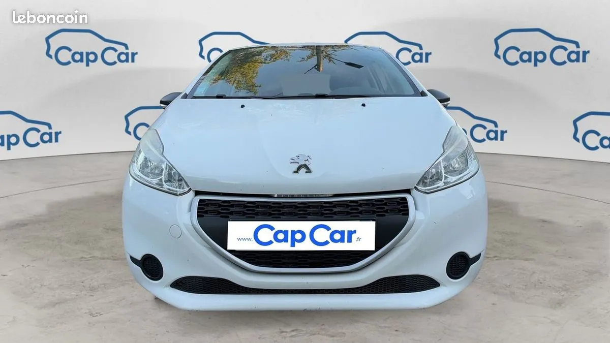 Peugeot 208 2012 photo 5