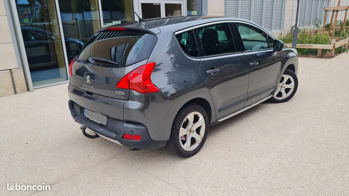 Peugeot 3008 2012 photo 2