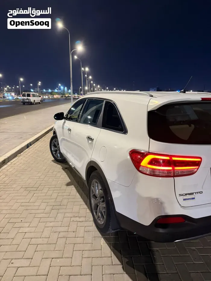 Kia Sorento 2016 photo 2