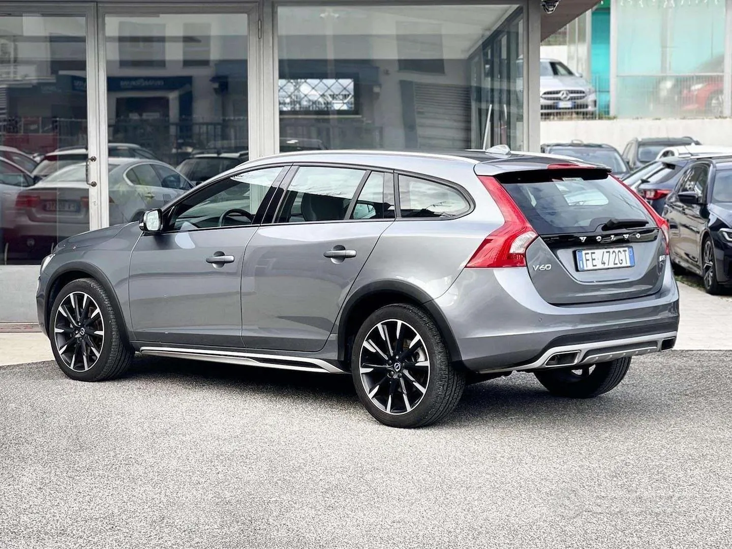 Volvo V60 2016 photo 4