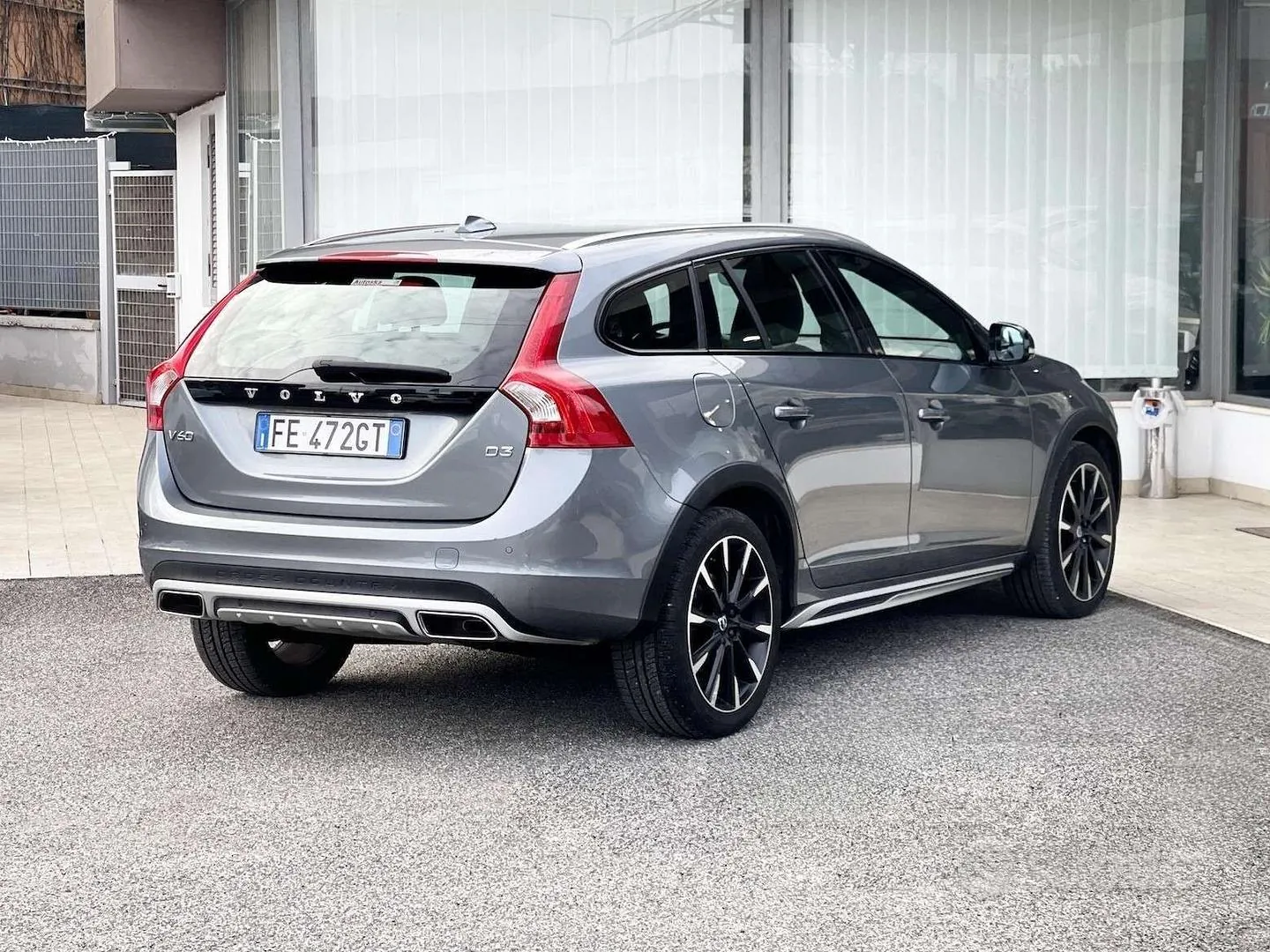 Volvo V60 2016 photo 5