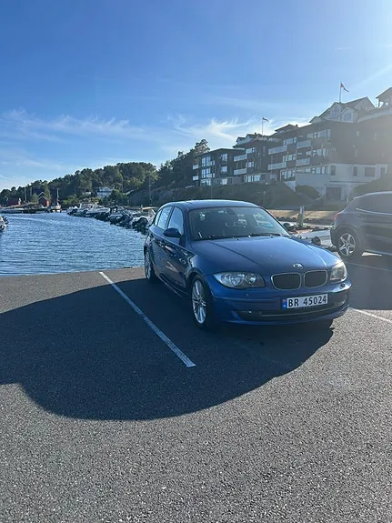 BMW 118D 2007 photo 2