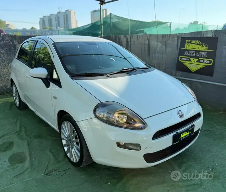 Fiat Punto Evo 2012 photo 4