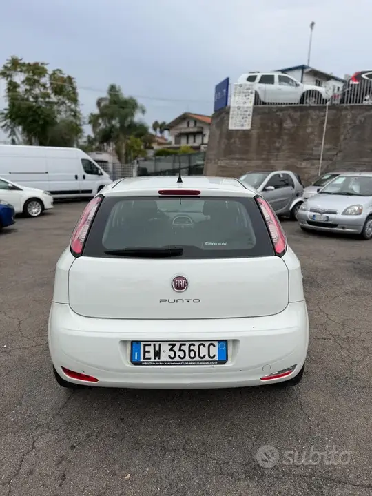 Fiat Punto 2014 photo 5