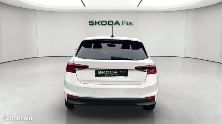 Skoda Fabia 2022 photo 4