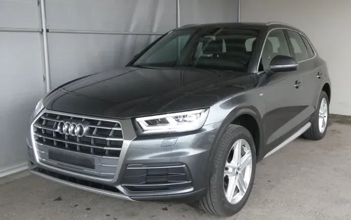 Audi Q5 2019 photo 2
