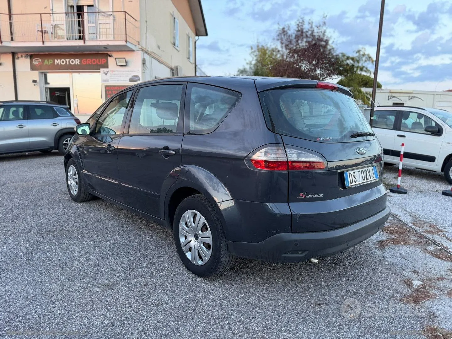 Ford S-Max 2008 photo 4