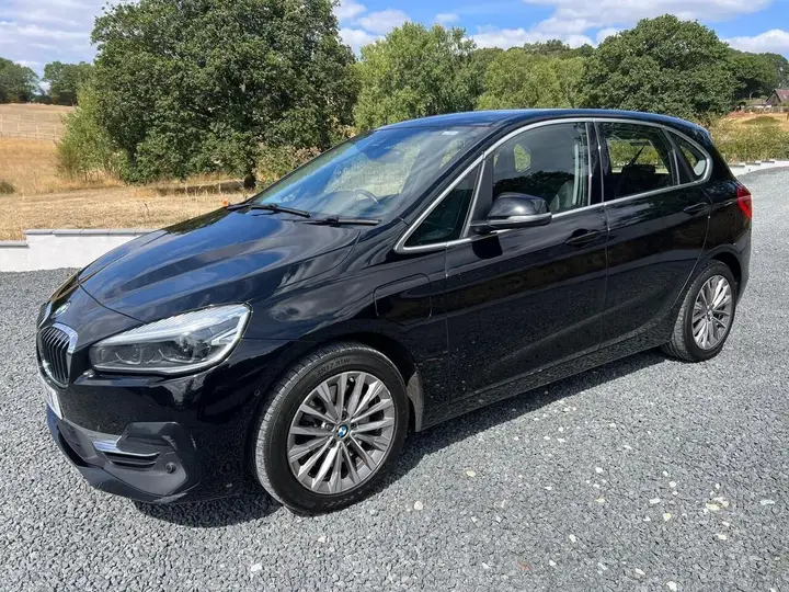 BMW 2 Series Active Tourer 2022 photo 2