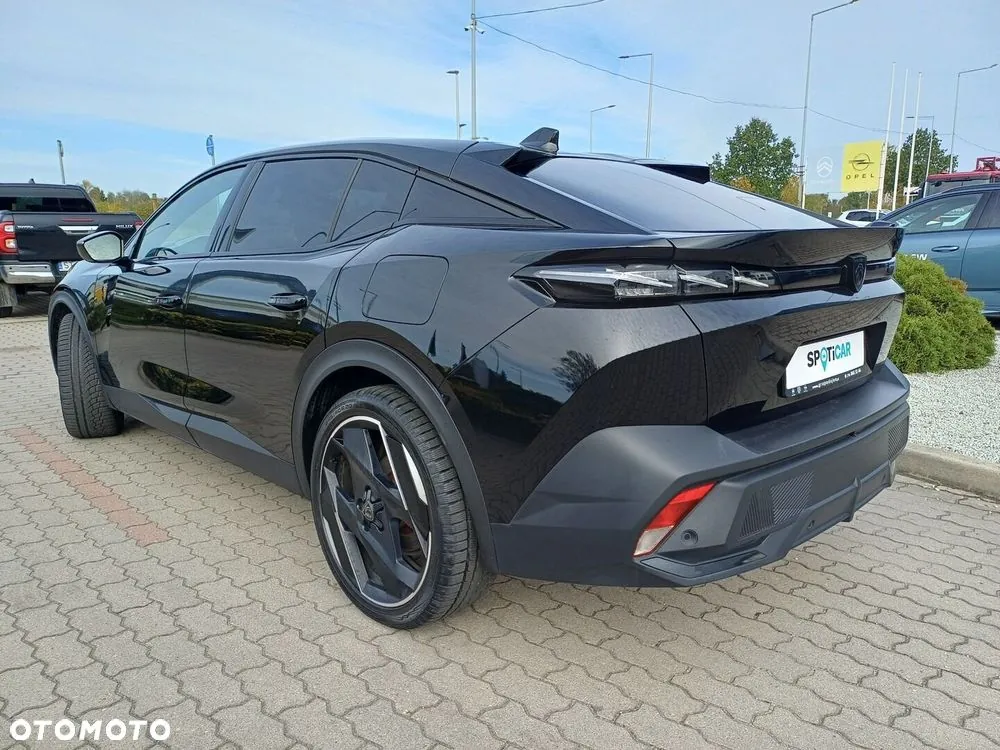 Peugeot 408 2023 photo 4