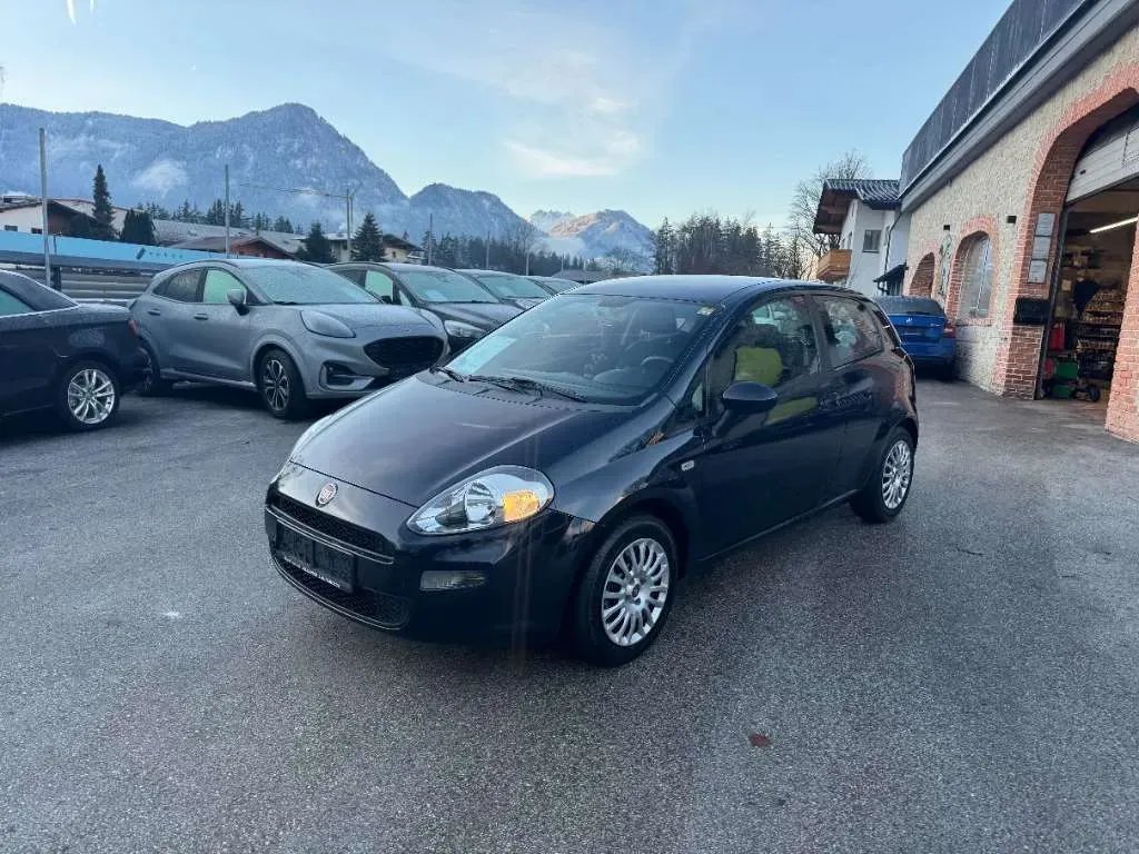 Fiat Punto 2013 photo 2