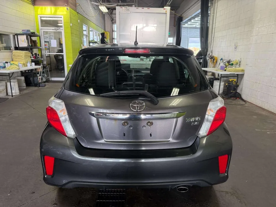 Toyota Yaris 2013 photo 5