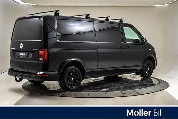 Volkswagen Transporter 2024 photo 2