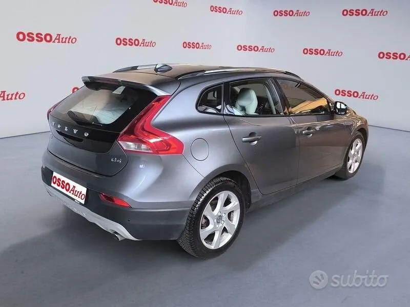 Volvo V40 Cross Country 2015 photo 3