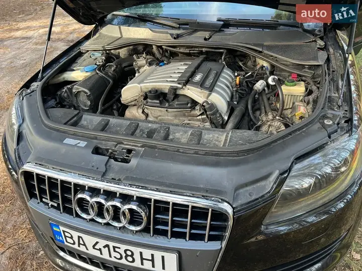 Audi Q7 2007 photo 5