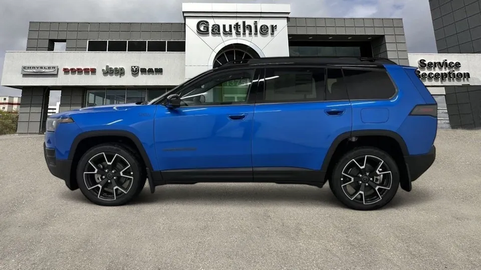 Jeep Cherokee 2026 photo 3