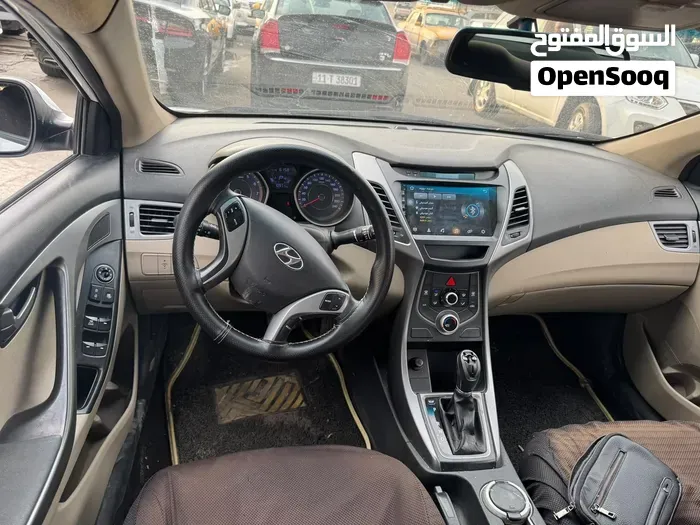 Hyundai Elantra 2015 photo 4