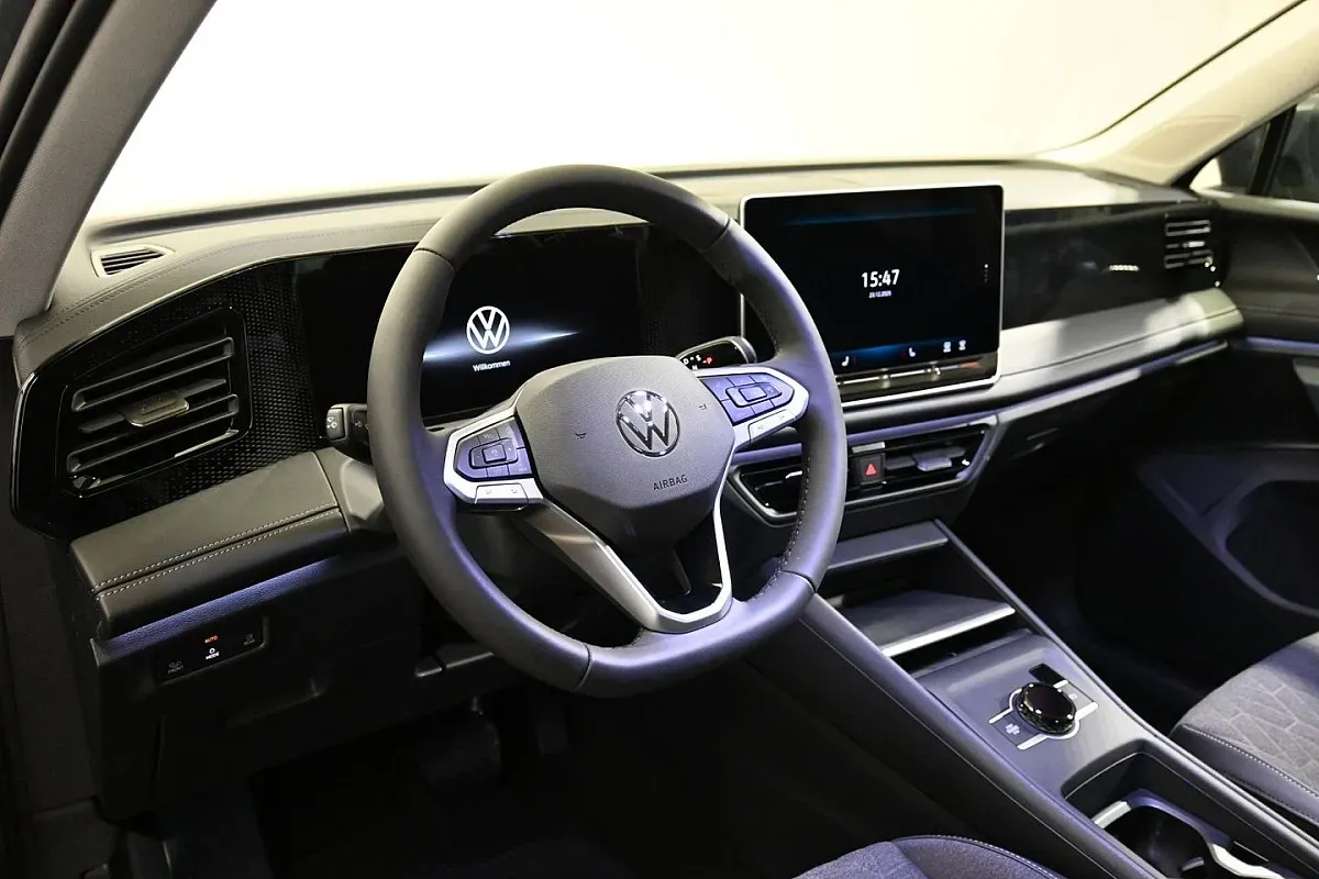 Volkswagen Tiguan 2025 photo 5
