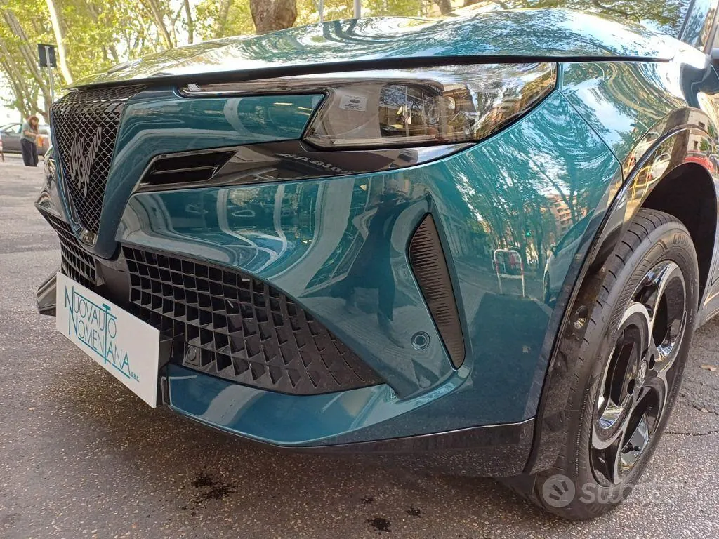 Alfa Romeo Junior 2026 photo 3